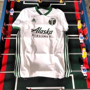 PORTLAN TIMBER AWAY SOCCER JERSEY SIZE L